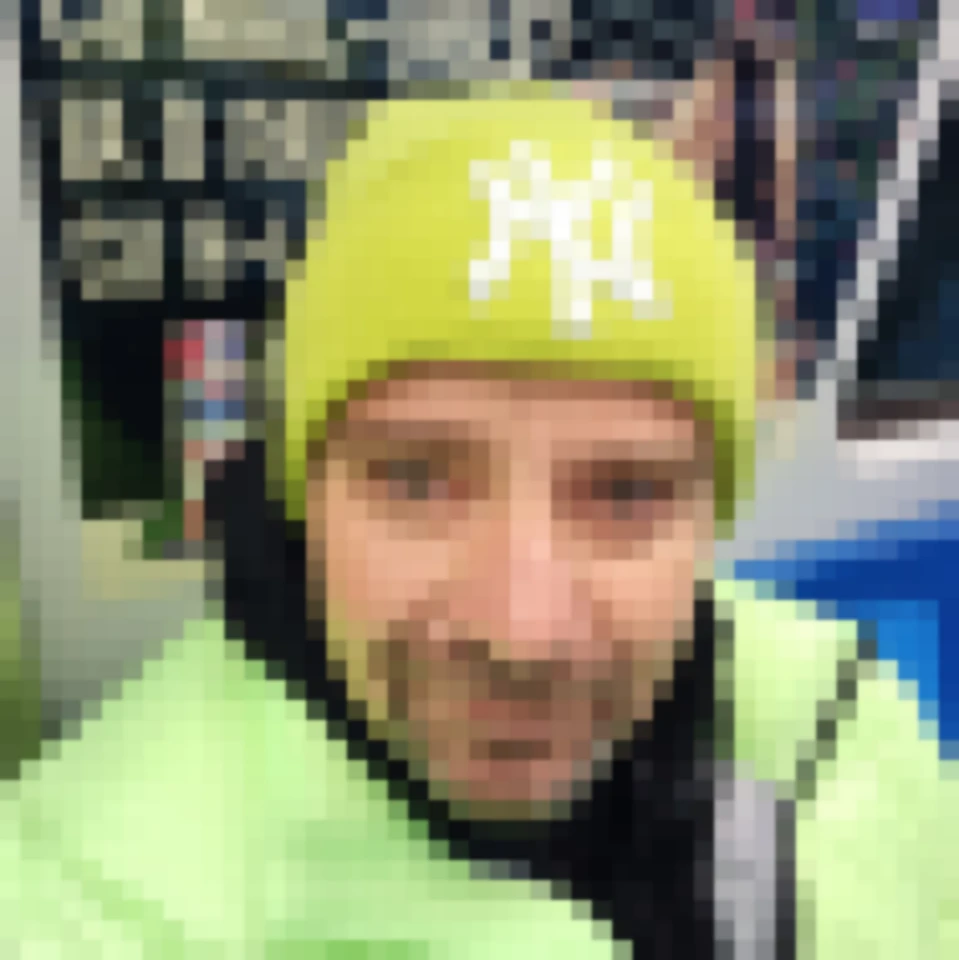 e4MnlUrCO7 poza anunt